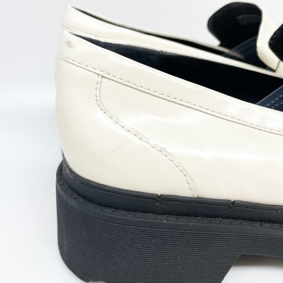 Blondo Women's Summer Waterproof Slip-On Loafer Cream Size 11M - Picture 13 of 15